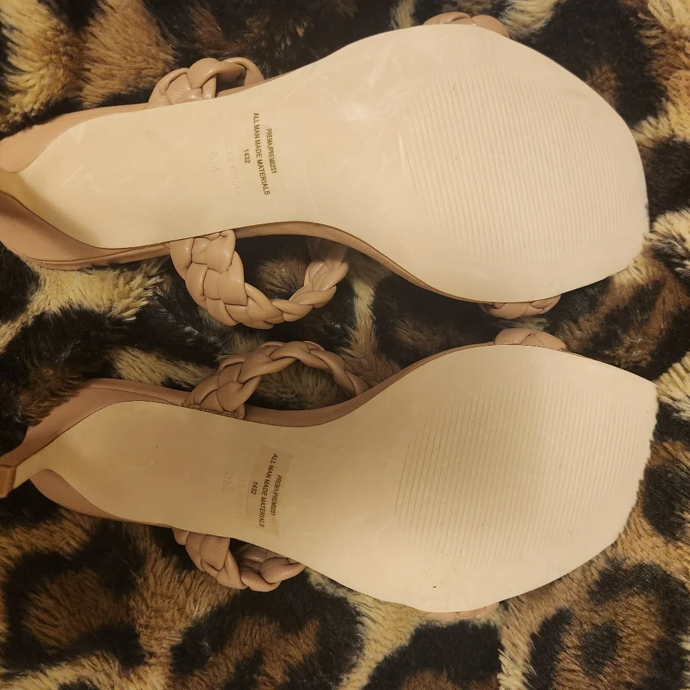 NWOT Steve Madden Prema Braided Sandal in Tan - Picture 3 of 6